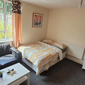  Apartment Ensuite Flat United Kingdom