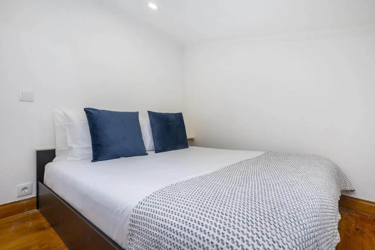 ליסבון Alfama Deluxe Apartment