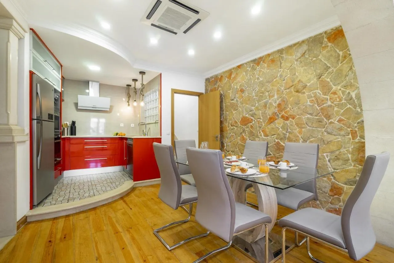 Alfama Deluxe Apartment Lisbona