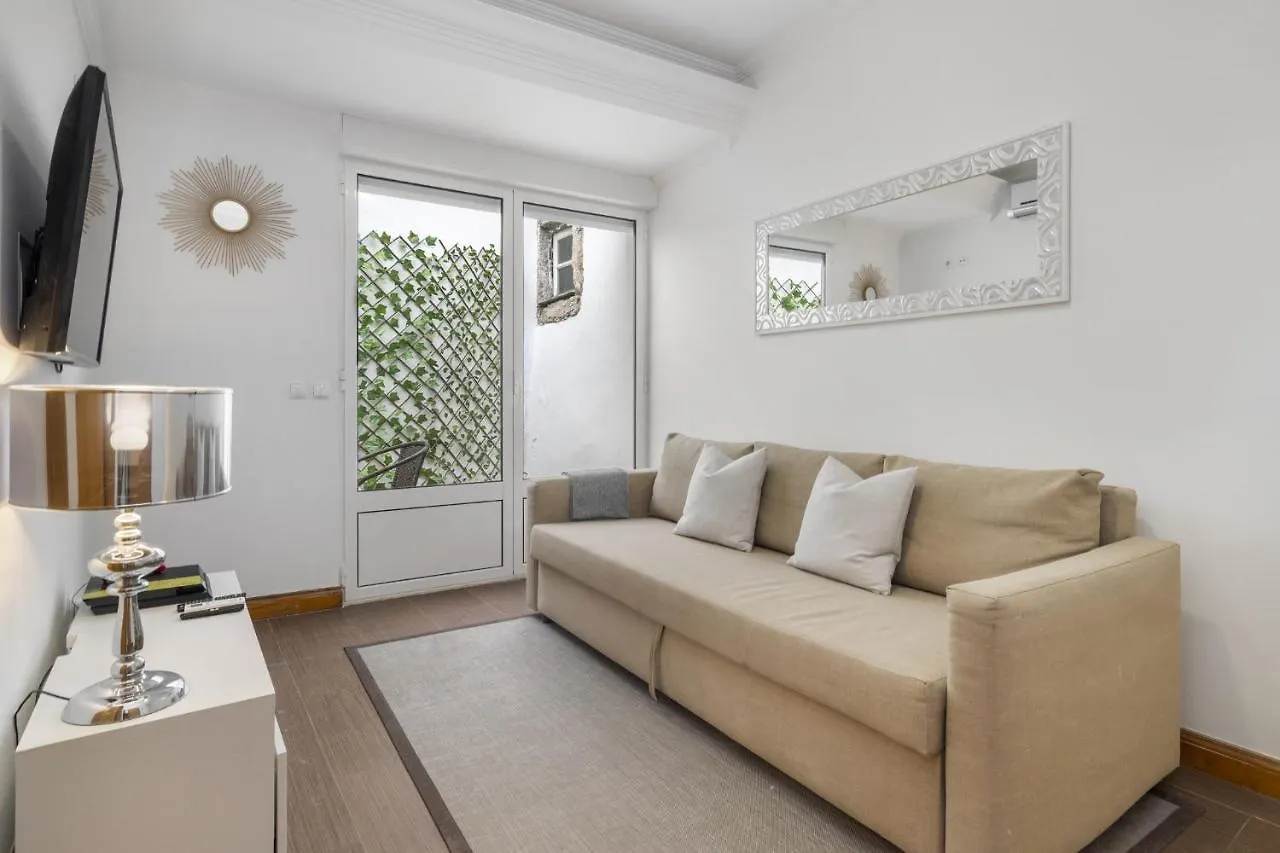 Alfama Deluxe Apartment Lisbona Portogallo