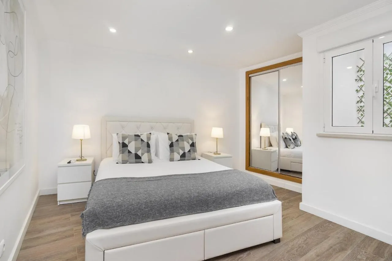 Alfama Deluxe Apartment Lisbona 0*,